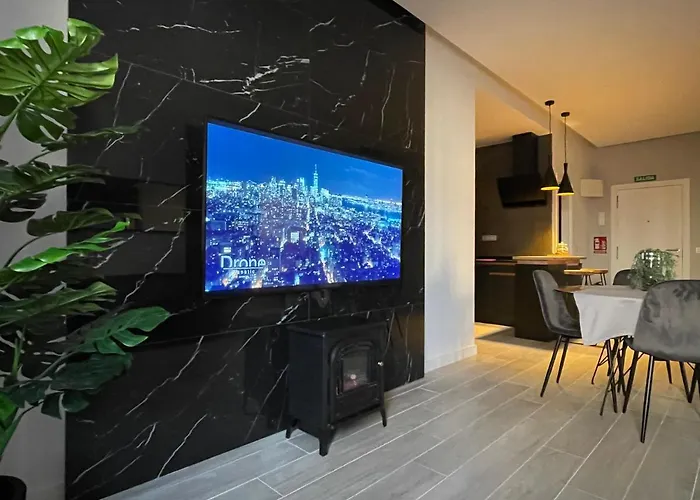 Miluisuites Loft And Catedral. * Santander